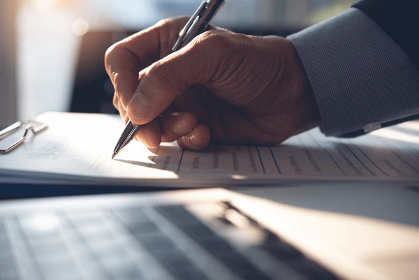 Business Contract and LLC Legal Services
